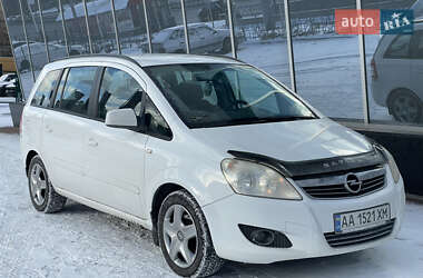 Минивэн Opel Zafira 2012 в Киеве