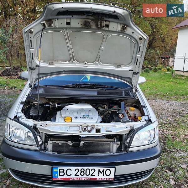 Opel Zafira 2003