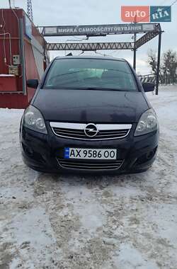 Минивэн Opel Zafira 2011 в Кегичевке