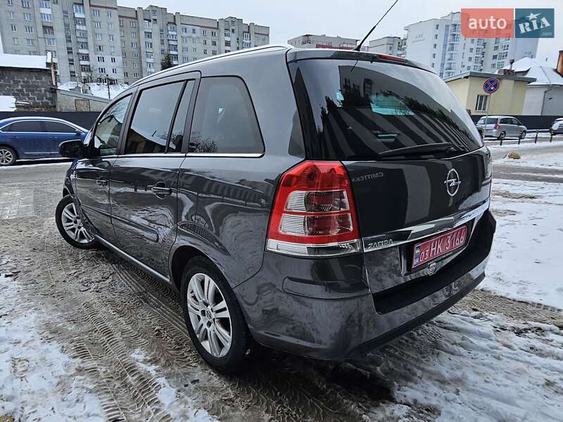 Мінівен Opel Zafira 2010 в Львові