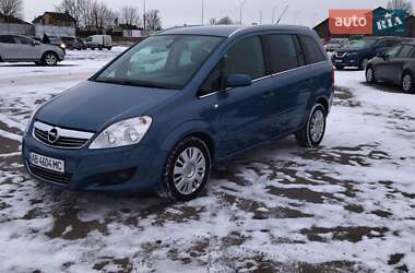 Минивэн Opel Zafira 2008 в Виннице