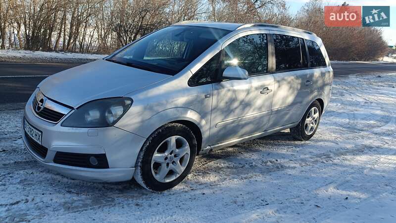Opel Zafira 2005