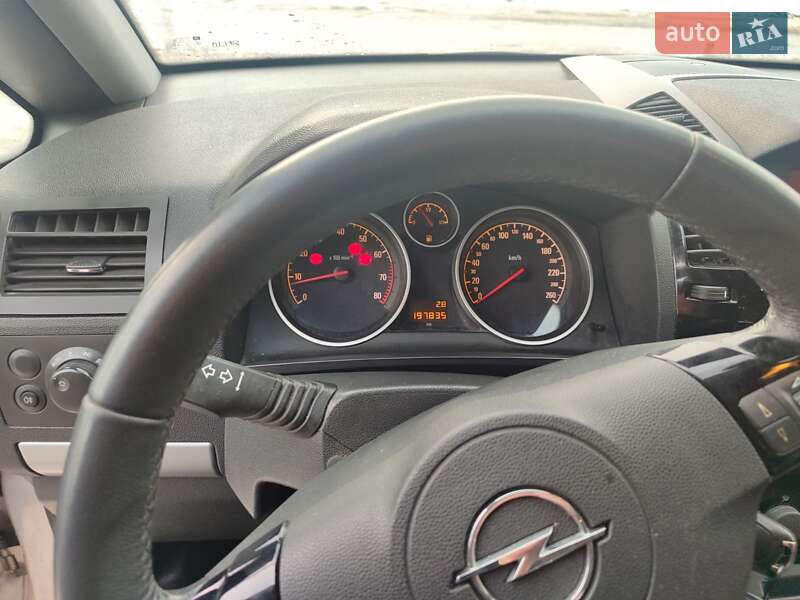 Минивэн Opel Zafira 2010 в Белой Церкви фото 31 Минивэн Opel Zafira 2010 в Белой Церкви