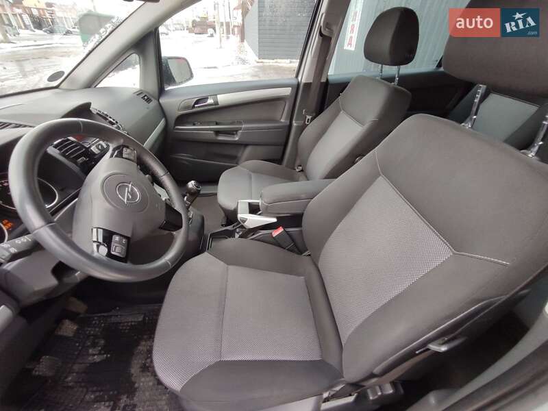 Минивэн Opel Zafira 2010 в Белой Церкви фото 27 Минивэн Opel Zafira 2010 в Белой Церкви
