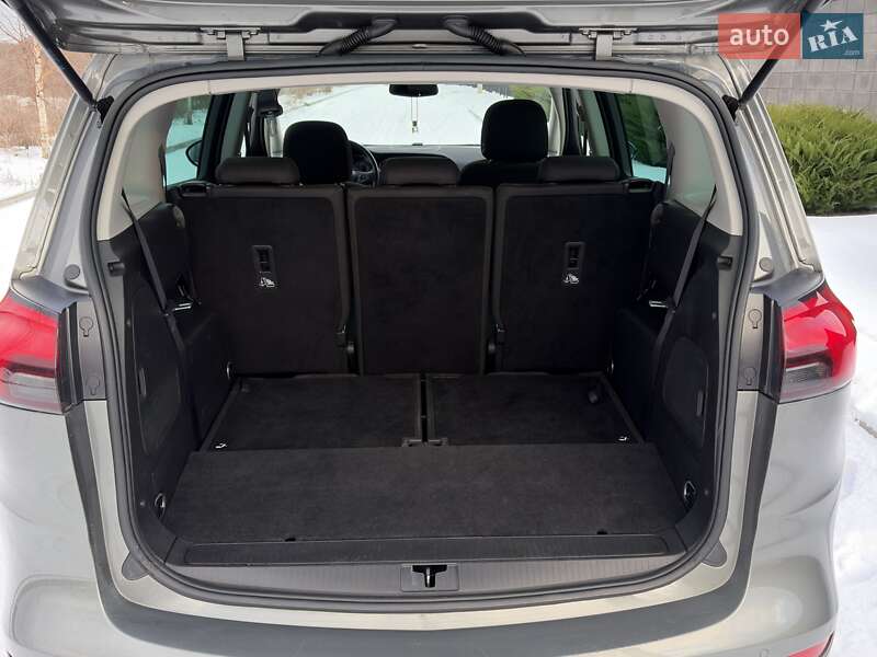 Мінівен Opel Zafira 2017 в Луцьку