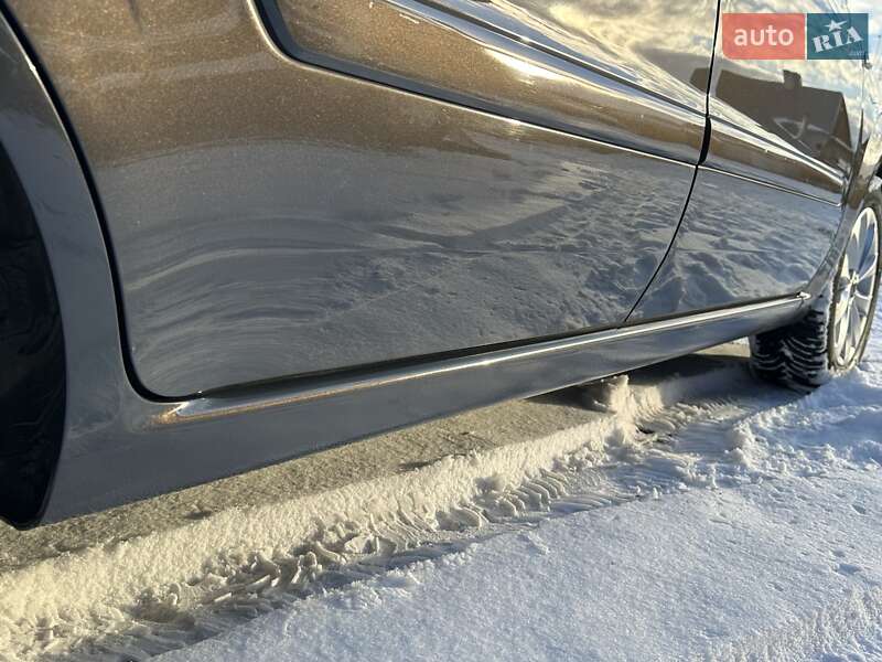 Мінівен Opel Zafira 2014 в Рівному