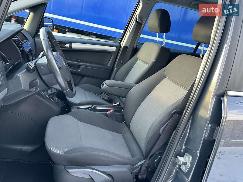 Мінівен Opel Zafira 2014 в Рівному