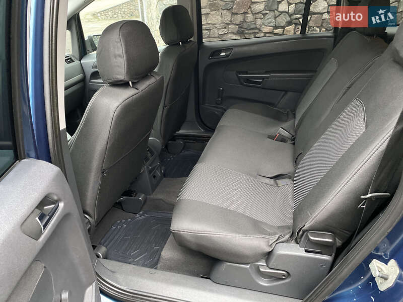 Минивэн Opel Zafira 2007 в Белой Церкви