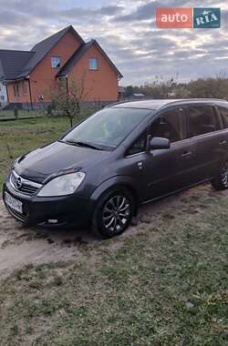 Мінівен Opel Zafira 2010 в Камені-Каширському