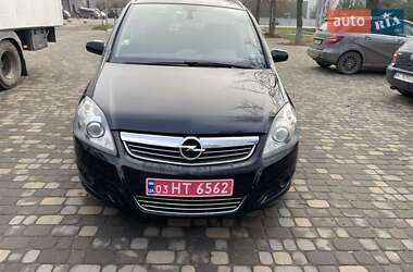 Мінівен Opel Zafira 2009 в Луцьку