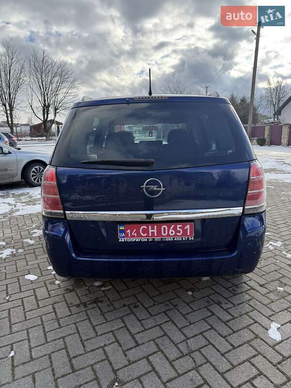 Минивэн Opel Zafira 2006 в Долине фото 7 Минивэн Opel Zafira 2006 в Долине