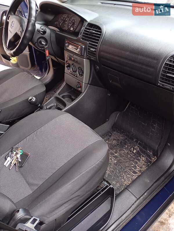 Минивэн Opel Zafira 2003 в Стебнику фото 5 Минивэн Opel Zafira 2003 в Стебнику