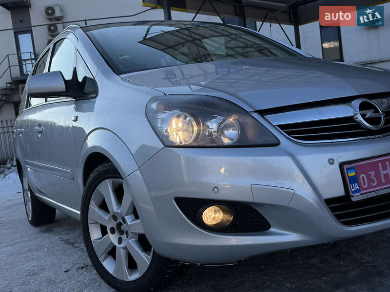 Минивэн Opel Zafira 2014 в Луцке фото 5 Минивэн Opel Zafira 2014 в Луцке