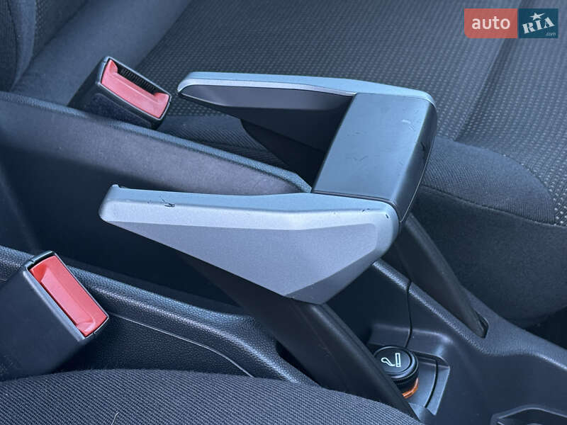 Мінівен Opel Zafira 2011 в Рівному фото 44 Мінівен Opel Zafira 2011 в Рівному