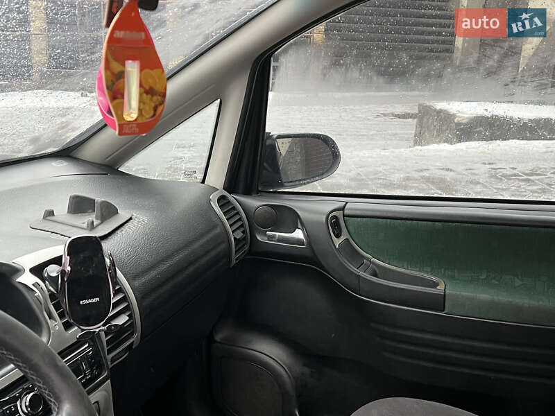 Минивэн Opel Zafira 1999 в Виннице