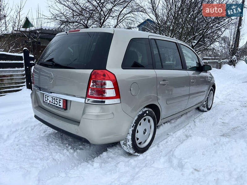 Мінівен Opel Zafira 2006 в Старокостянтинові фото 5 Мінівен Opel Zafira 2006 в Старокостянтинові