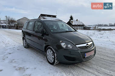 Минивэн Opel Zafira 2009 в Борисполе