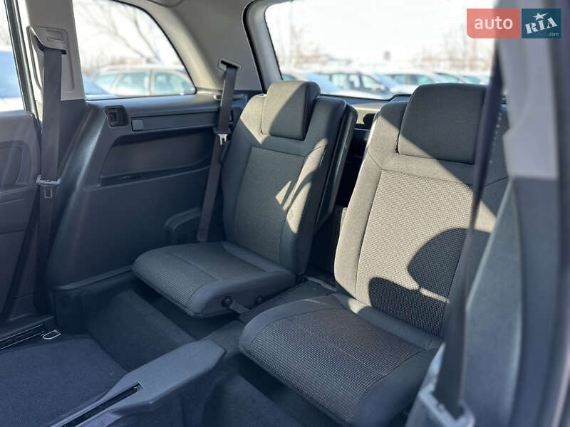 Минивэн Opel Zafira 2009 в Виннице