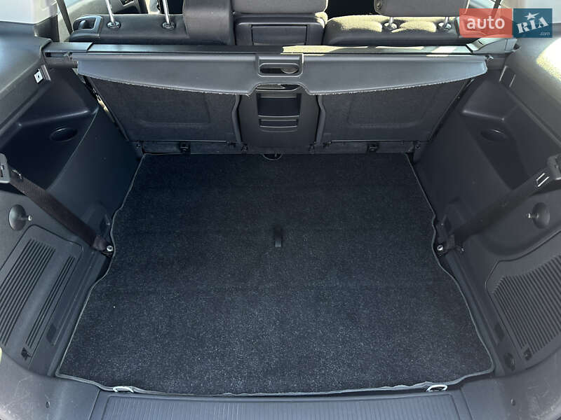 Минивэн Opel Zafira 2009 в Виннице