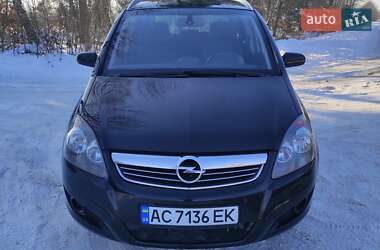 Минивэн Opel Zafira 2009 в Луцке