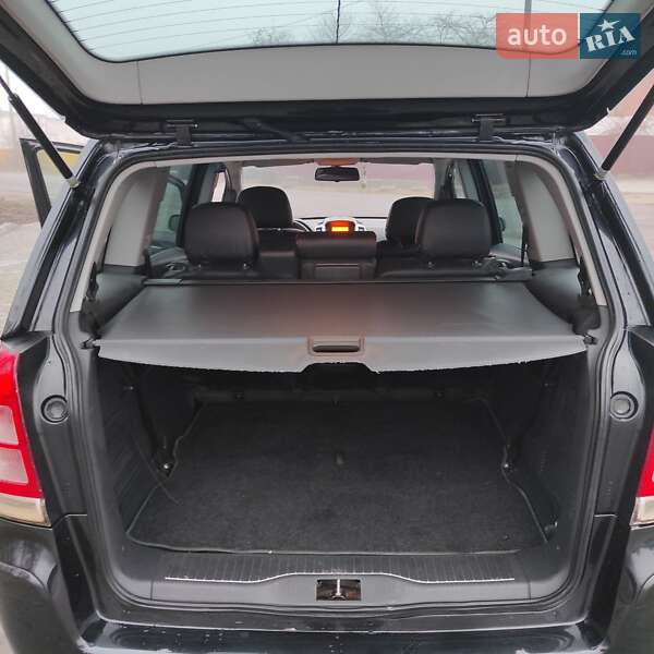 Минивэн Opel Zafira 2009 в Старой Выжевке