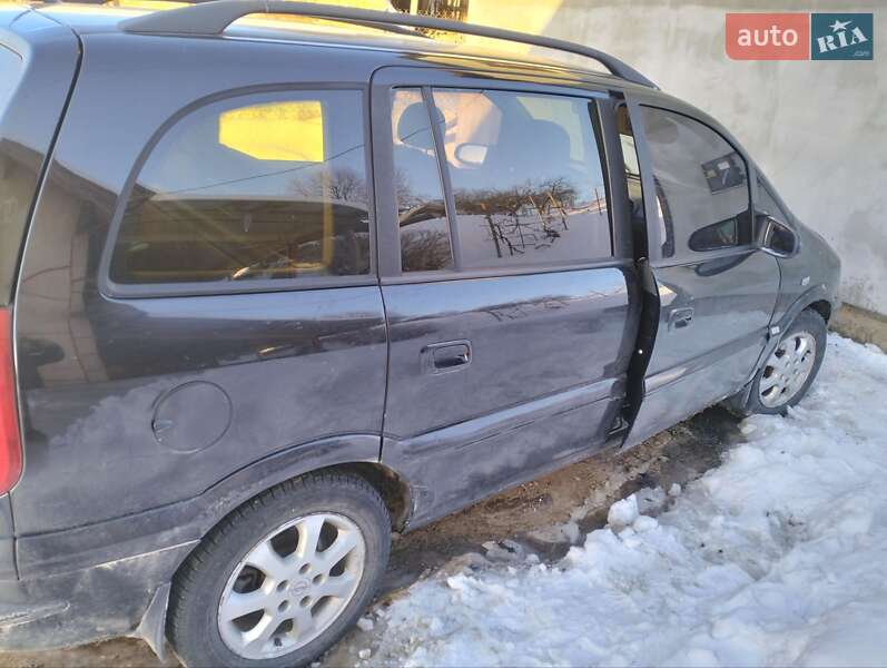 Минивэн Opel Zafira 2004 в Ивано-Франково фото 5 Минивэн Opel Zafira 2004 в Ивано-Франково