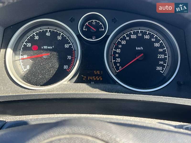 Минивэн Opel Zafira 2006 в Киеве