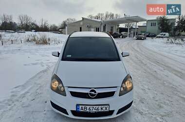 Минивэн Opel Zafira 2006 в Мирополе