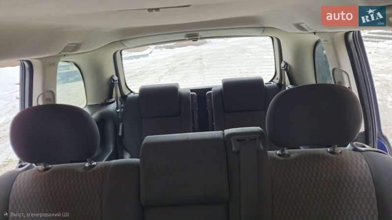 Минивэн Opel Zafira 2002 в Нетешине