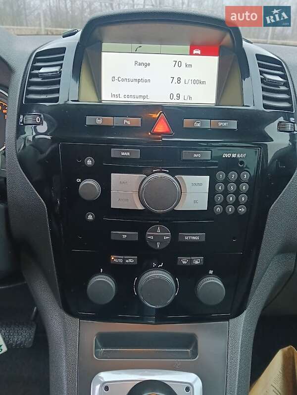 Минивэн Opel Zafira 2009 в Ровно