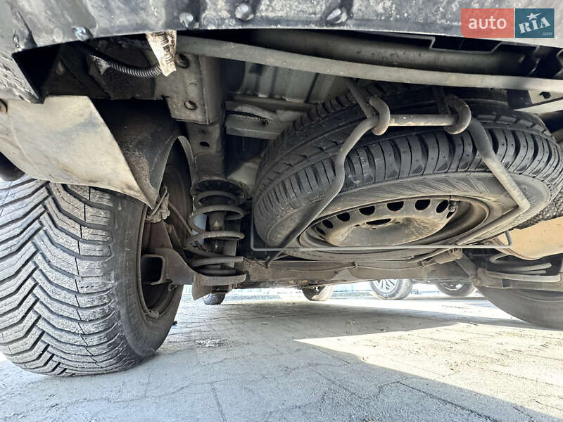 Минивэн Opel Zafira 2009 в Виннице