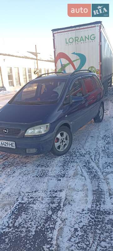 Минивэн Opel Zafira 2000 в Туре фото 3 Минивэн Opel Zafira 2000 в Туре