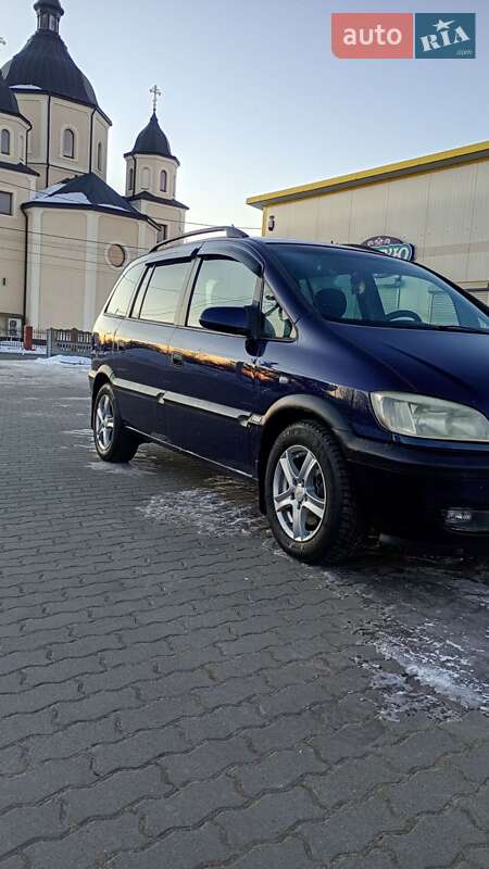 Минивэн Opel Zafira 2001 в Рава-Русской