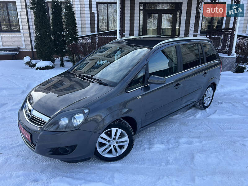 Минивэн Opel Zafira 2009 в Виннице