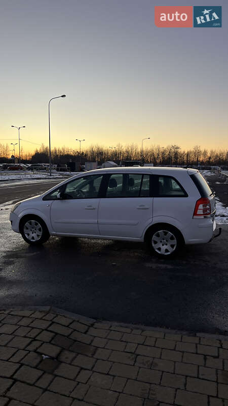 Минивэн Opel Zafira 2008 в Львове