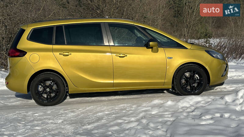 Мінівен Opel Zafira 2018 в Житомирі