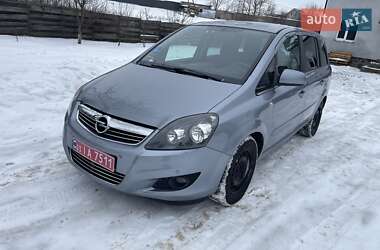 Минивэн Opel Zafira 2011 в Луцке