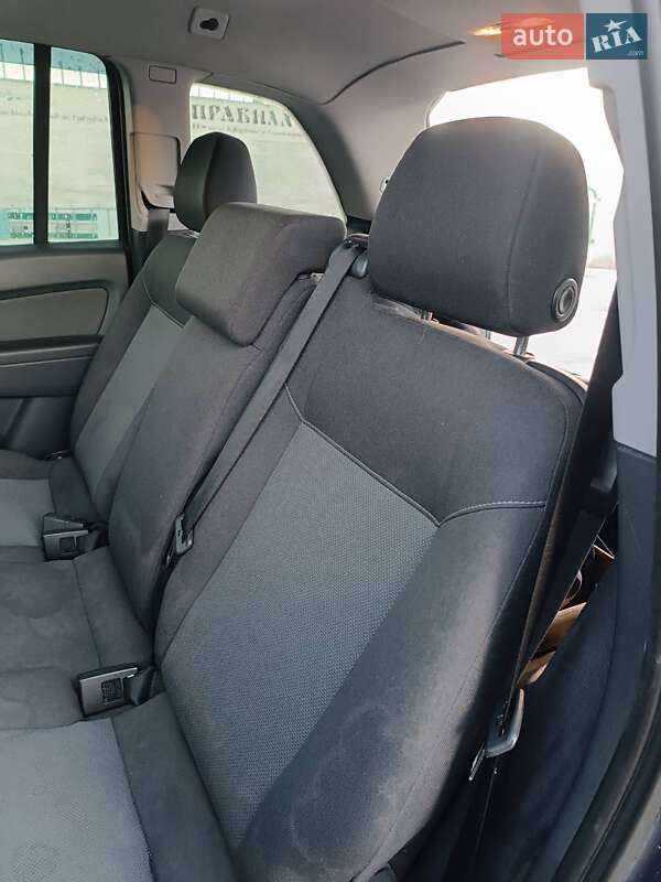 Минивэн Opel Zafira 2006 в Долине