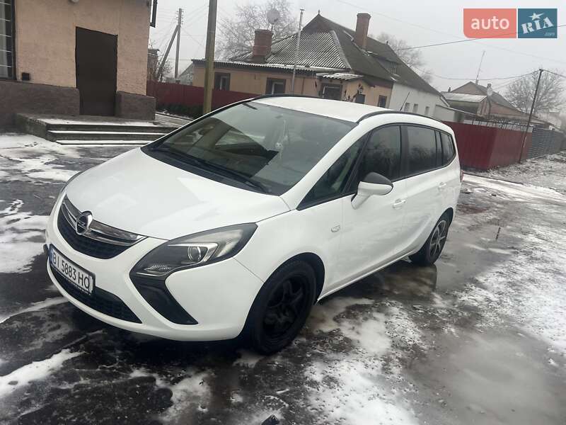 Opel Zafira 2013