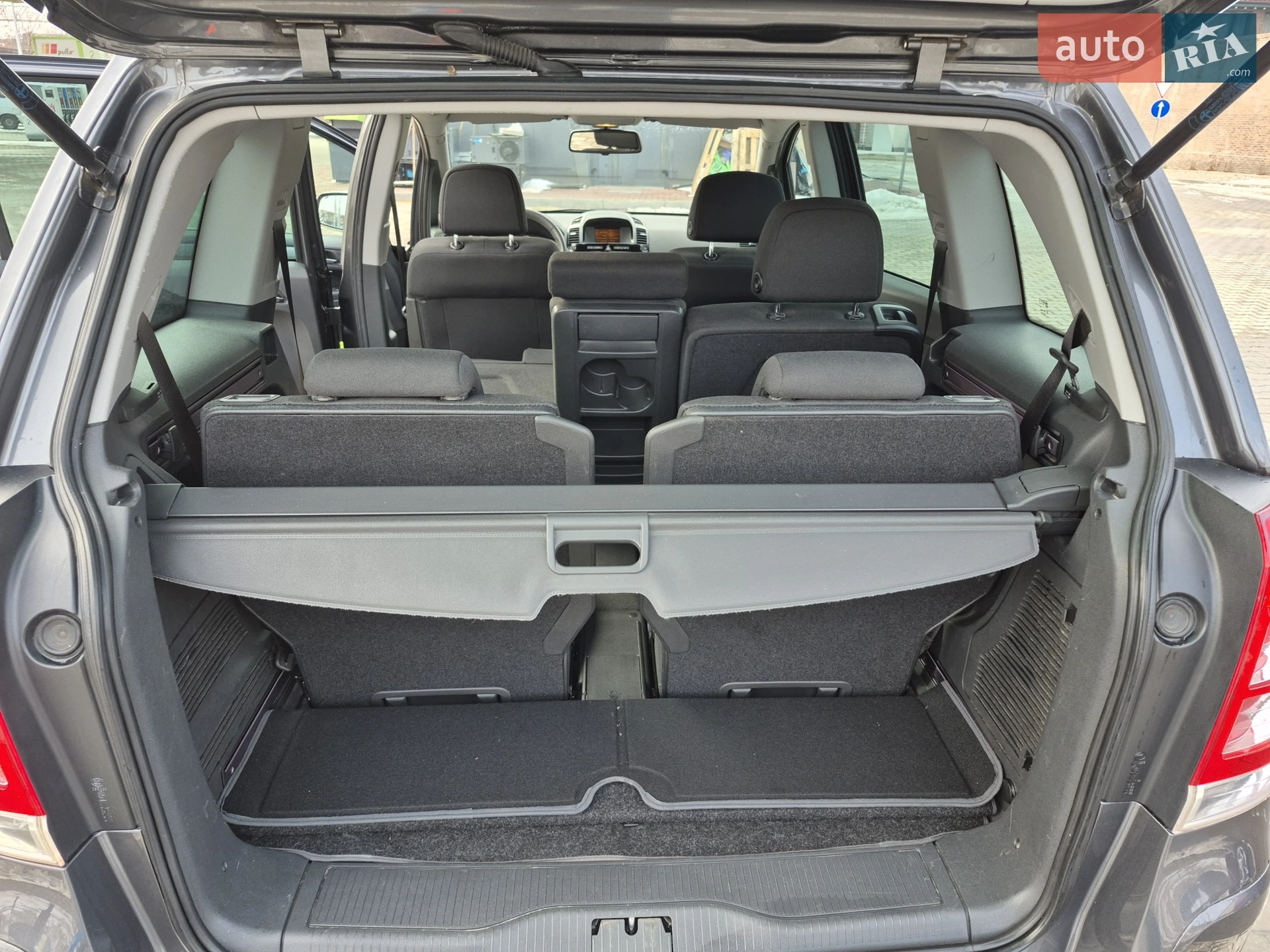 2011 Opel Zafira - мініатюра 30