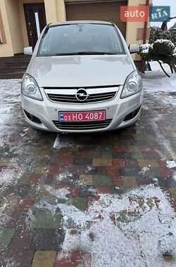 Минивэн Opel Zafira 2011 в Луцке