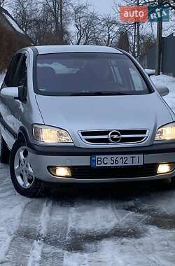Мінівен Opel Zafira 2003 в Трускавці