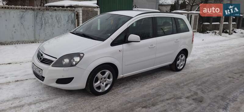 Минивэн Opel Zafira 2011 в Виннице фото 2 Минивэн Opel Zafira 2011 в Виннице