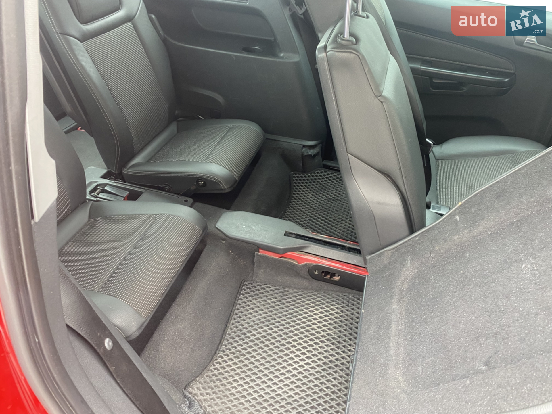 2010 Opel Zafira - мініатюра 21