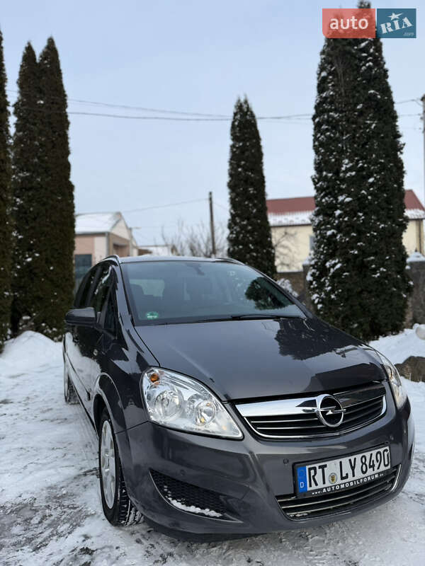 Минивэн Opel Zafira 2009 в Луцке фото 13 Минивэн Opel Zafira 2009 в Луцке