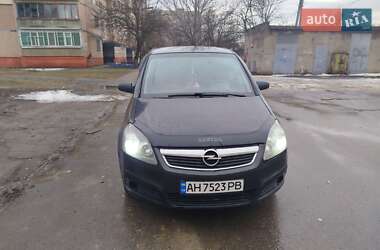 Минивэн Opel Zafira 2006 в Краматорске