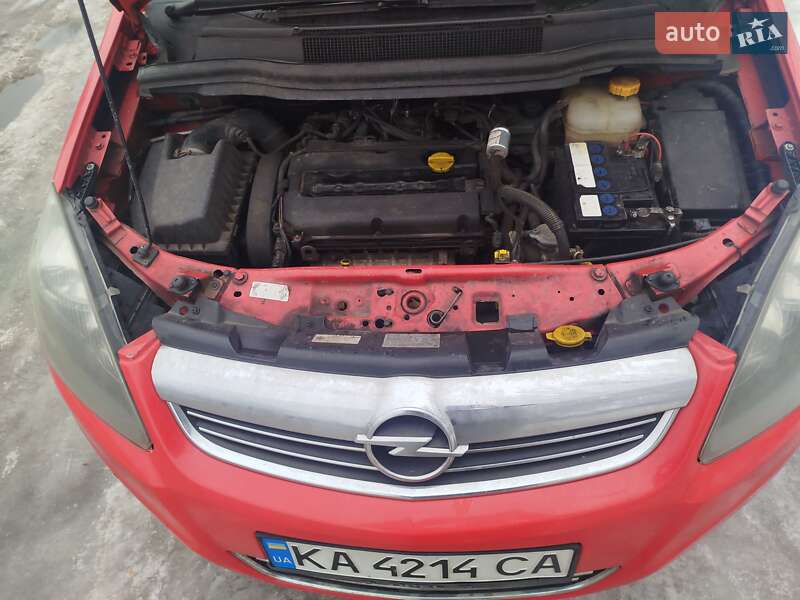 Минивэн Opel Zafira 2009 в Киеве фото 14 Минивэн Opel Zafira 2009 в Киеве