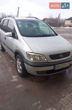 Минивэн Opel Zafira 2001 в Черновцах