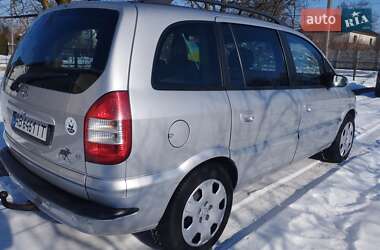 Минивэн Opel Zafira 2004 в Стрые