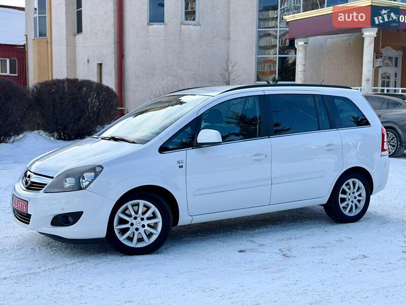Минивэн Opel Zafira 2011 в Тернополе фото 4 Минивэн Opel Zafira 2011 в Тернополе